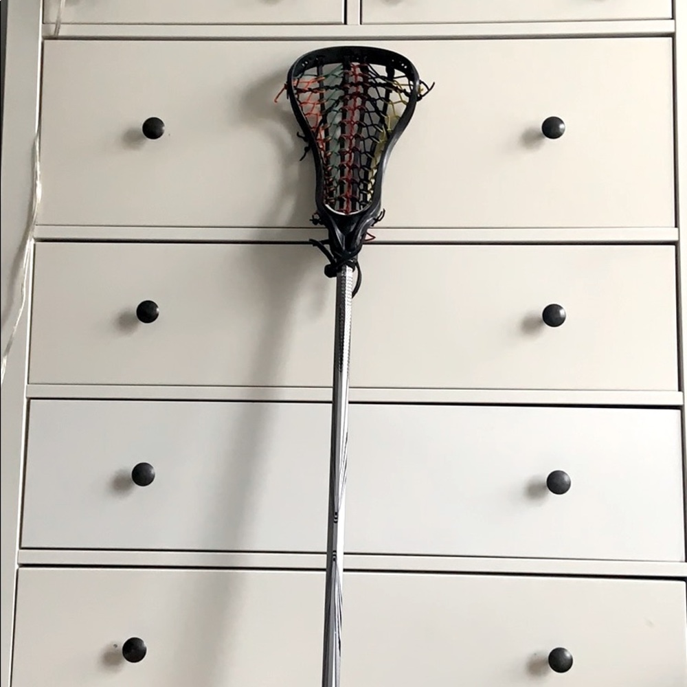 DeBeer 6000 NV3 Women’s Lacrosse Stick in Rainbow